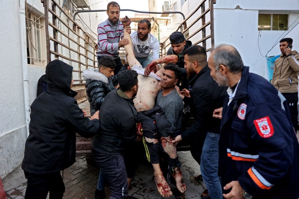 Casualties from Israeli Strikes Overwhelm Gaza Hospital